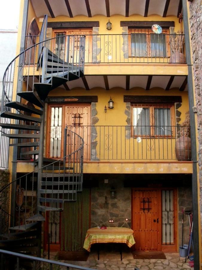Tia Rulla 2 Guest House Pina de Montalgrao Bagian luar foto